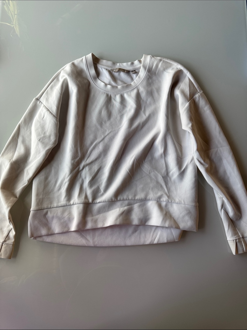Athleta Cream Crewneck Sweatshirt